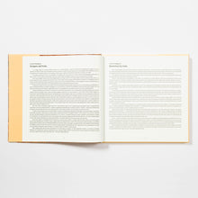 Carica l'immagine nel visualizzatore di Gallery, Un’idea di India – Libro di Massimo Saretta