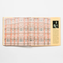 Carica l'immagine nel visualizzatore di Gallery, Un’idea di India – Libro di Massimo Saretta