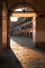 Carica l&#39;immagine nel visualizzatore di Gallery, &quot;Piazza delle Erbe&quot; Padova - Stampa
